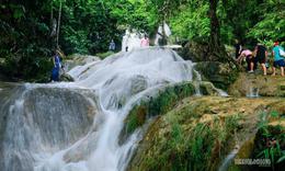 Khuổi Nhi - dải lụa trắng giữa đại ngàn Na Hang