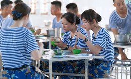 Quốc Trường, Văn Mai Hương xúc động khi tham gia 'Sao nhập ngũ'