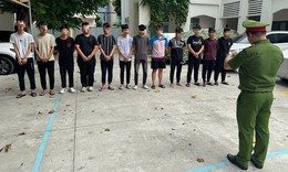 Bắt tạm giam 12 thanh thiếu niên mang kiếm, ba chỉa gây rối ở Đà Nẵng