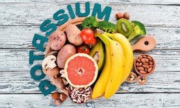 Vì sao người sau tuổi 60 nên bổ sung thực phẩm giàu kali?