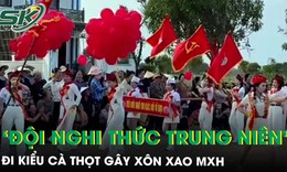 Xôn xao hình ảnh ‘đội nghi thức trung niên’ đi kiểu cà thọt ở Nghệ An