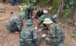 Phát hiện 4 hài cốt liệt sĩ cùng nhiều di vật gần Thành cổ Quảng Trị