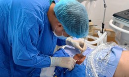 Cứu bệnh nhân sốc nhiễm khuẩn, hoại thư Fournier nguy kịch