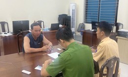 Cảnh sát giao thông Huế tóm gọn đối tượng truy nã trên xe khách
