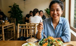 7 cách ăn uống giúp bảo vệ làn da từ bên trong