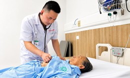Chạy đua với 'tử thần' trong đêm, cứu trái tim của cụ bà 94 tuổi