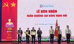 Bệnh viện nghìn tỷ ở TPHCM đón nhận Huân chương Lao động hạng Nhì