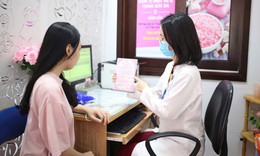 Cô gái 20 tuổi bùng phát bệnh nặng do tự ý bôi Corticoid dài ngày