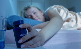 Uống melatonin trên 1 năm làm tăng nguy cơ suy tim?