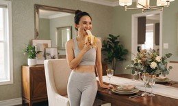 Có nên ăn một quả chuối trước khi tập thể dục buổi sáng?