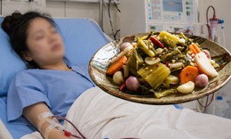 Cô gái mắc ung thư gan giai đoạn cuối bật khóc vì một món rau