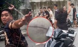 Xác minh vụ người đàn ông bị nhóm đối tượng cầm hung khí xông vào tấn công
