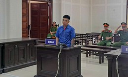 Dùng giấy đăng ký xe giả lừa đảo, chiếm đoạt 330 triệu đồng