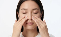 5 bài tập yoga cho khuôn mặt hỗ trợ săn chắc làn da