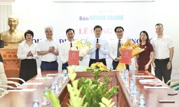 Thứ trưởng Thường trực Bộ Y tế trao quyết định bổ nhiệm lại 2 Phó Tổng Biên tập Báo Sức khỏe và Đời sống