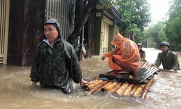 Vì sao Vinh (Nghệ An) ngập sâu sau trận mưa kỷ lục hơn 40 năm?