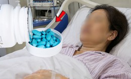Dùng viên thuốc màu xanh suốt 2 năm, người phụ nữ phải cấp cứu trong đêm
