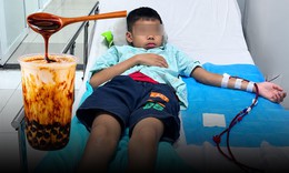 Cậu bé 14 tuổi hỏng thận 98%, tim ngừng đập sau thói quen uống trà sữa