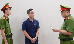 Khởi tố Chủ tịch công ty du lịch về tội tham ô tài sản