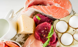 5 dấu hiệu cảnh báo cơ thể đang nạp quá nhiều protein