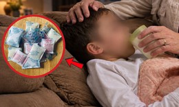 Bé 4 tuổi nuốt gói hút ẩm, mẹ lập tức cho uống sữa, bác sĩ cảnh báo