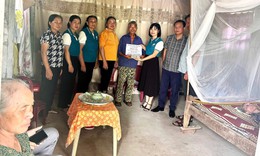 Gần 37 triệu đồng đến với người phụ nữ nghèo '3 không' ở Ninh Bình