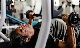 Chuyên gia tiết lộ thứ suy yếu nhanh nhất trong hệ cơ của người sau tuổi 40