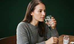 Có nên bổ sung biotin để kích thích mọc tóc?