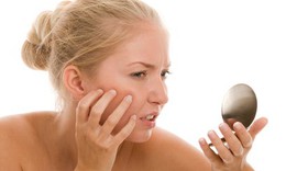 Khuyến cáo: Căng da mặt có thể bị mù mắt