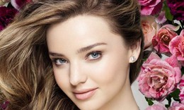 15 ph&#250;t l&#224;m đẹp mỗi ng&#224;y của thi&#234;n thần nội y Miranda Kerr