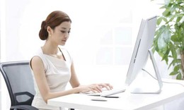 Mụn dưới da: Hãy đề phòng bức xạ từ máy tính