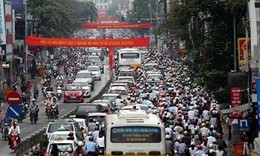 Tắc đường vì nhiều người mua ôtô cho... oách: Tắc ở tư duy!