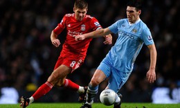 Gerrard ghi b&#224;n, Liverpool hạ Man City ngay tại Etihad