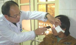 Ngừa tai nạn mắt dịp lễ hội, du xu&#226;n