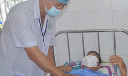 Vì sao có 10 viên sỏi san hô trong thận bệnh nhân?