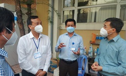 GS.TS Trần Văn Thuấn, Thứ trưởng Bộ Y tế: Đồng Nai phải l&#224;m tốt c&#244;ng t&#225;c điều trị, cần bảo vệ thầy thuốc tuyến đầu