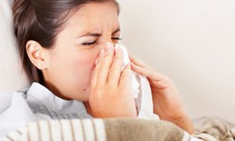 Hắt hơi không kiểm soát - Bệnh gì?