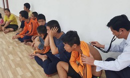 Vị b&#225;c sĩ 20 năm ki&#234;n tr&#236; chữa bệnh tự kỷ cho con