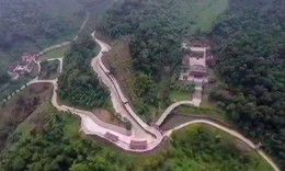 Xử lý nghiêm việc xây dựng trên đất rừng tại Thạch Thất