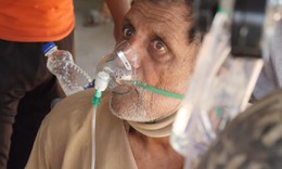 Thảm cảnh tại Ấn Độ:  T&#236;m được &#244;xy, người bệnh đ&#227; cận kề c&#225;i chết