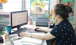 Học sinh chỉ n&#234;n ra khỏi nh&#224; khi c&#243; việc thật cần thiết