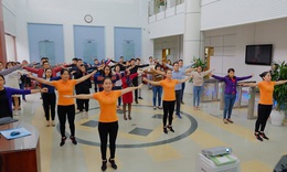 Tăng cường v&#226;̣n đ&#244;̣ng th&#234;̉ lực đ&#234;̉ phòng ch&#244;́ng b&#234;̣nh kh&#244;ng l&#226;y nhi&#234;̃m