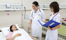Thai phụ 40 tuổi l&#234;n cơn sản giật, ngừng tuần ho&#224;n l&#250;c chuyển dạ được cứu sống ngoạn mục trong đ&#234;m