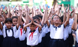 Thủ tướng chỉ đạo ng&#224;nh gi&#225;o dục phải chuyển biến căn bản về dạy l&#224;m người, kể cả kỹ năng sống