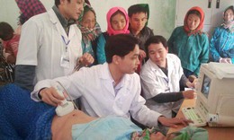 &quot;T&#226;m&quot; s&#225;ng của vị b&#225;c sĩ trẻ được người bệnh tin y&#234;u