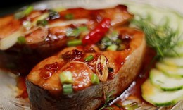 Đậm đà món cá kho của người Việt