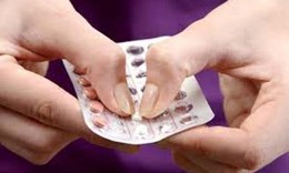 Những nguy cơ khi dùng estrogen thay thế