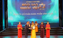 C&#244;ng ty CP Dược phẩm Vĩnh Ph&#250;c nhận danh hiệu “Ng&#244;i sao thuốc Việt” lần 2