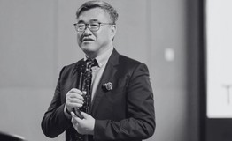 Đang dự hội nghị, chuyên gia tim mạch hàng đầu thế giới bất ngờ qua đời