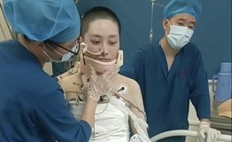 Rơi từ tầng 35, nữ streamer 28 tuổi sống sót kỳ diệu sau 16 lần phẫu thuật